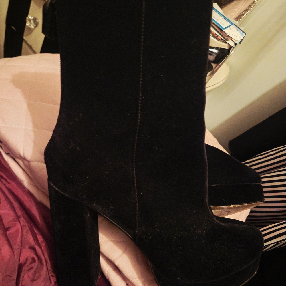 Who What Wear Black Heeled Boots Size 9.5